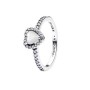 Anello Cuore in Rilievo Bianco [7ae95aea]